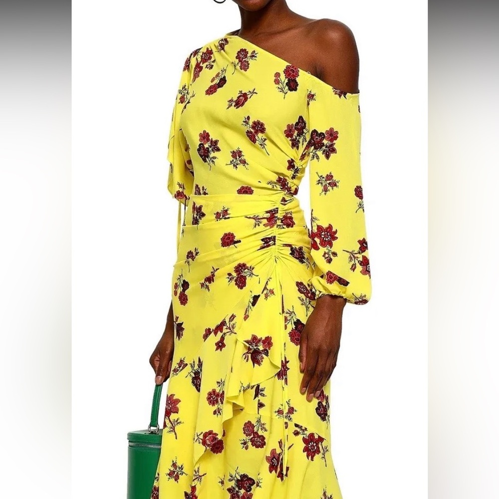 🌼 A.L.C. Yellow & Red Flower Dress, Flowing Sleeves. Seen on many celebrities 🌼